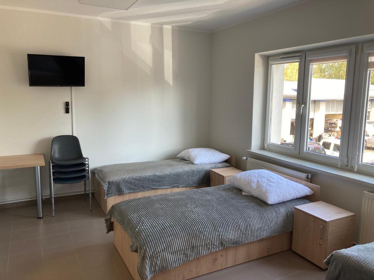 Hostel Przy Stadionie 亚沃日诺 外观 照片