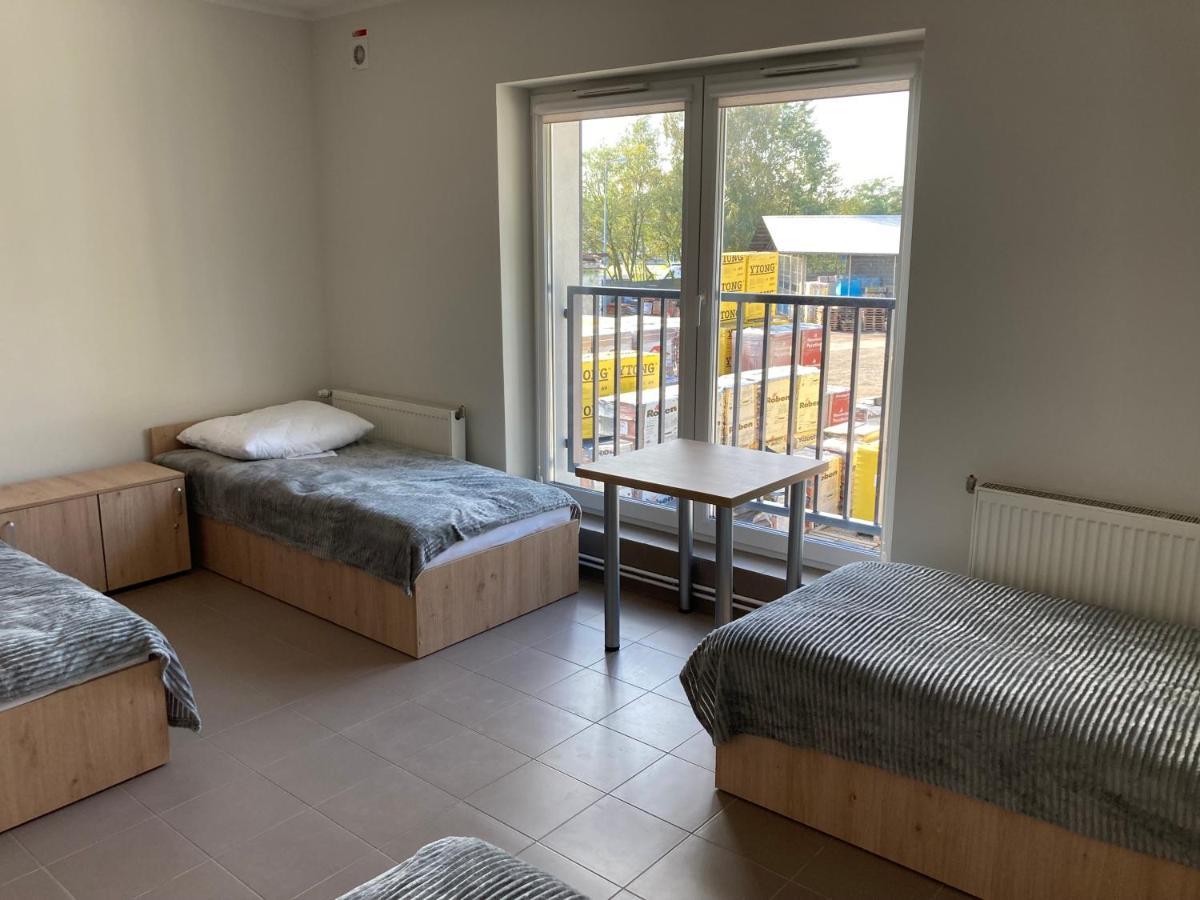 Hostel Przy Stadionie 亚沃日诺 外观 照片