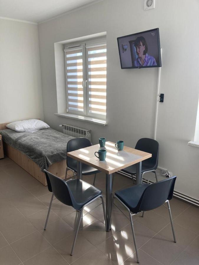 Hostel Przy Stadionie 亚沃日诺 外观 照片